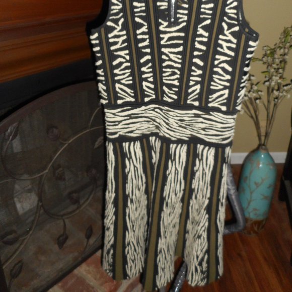 NWT Ronny Kobo knit zebra dress, Medium - Picture 12 of 14